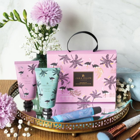 Ostrich and Palms Beauty Discovery Set