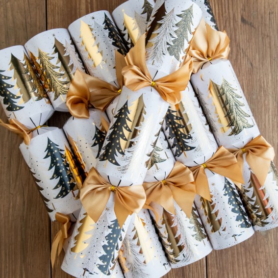 Pine Forest Luxury Christmas Crackers